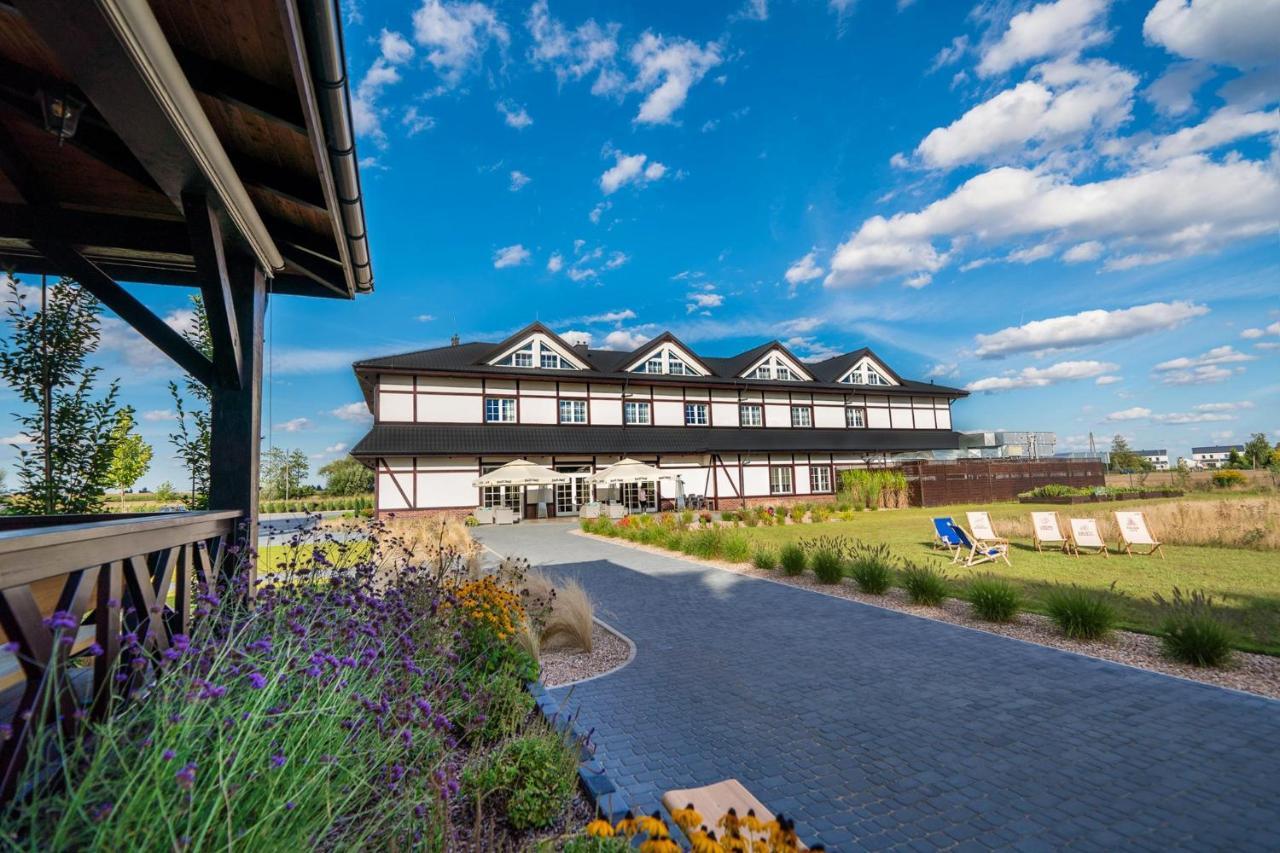 Sezony. Restauracja I Hotel Kostrzyn Eksteriør bilde