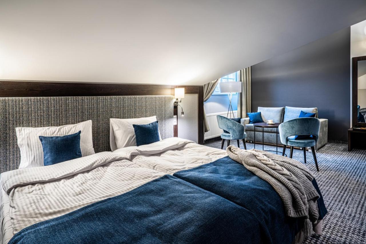 Sezony. Restauracja I Hotel Kostrzyn Eksteriør bilde